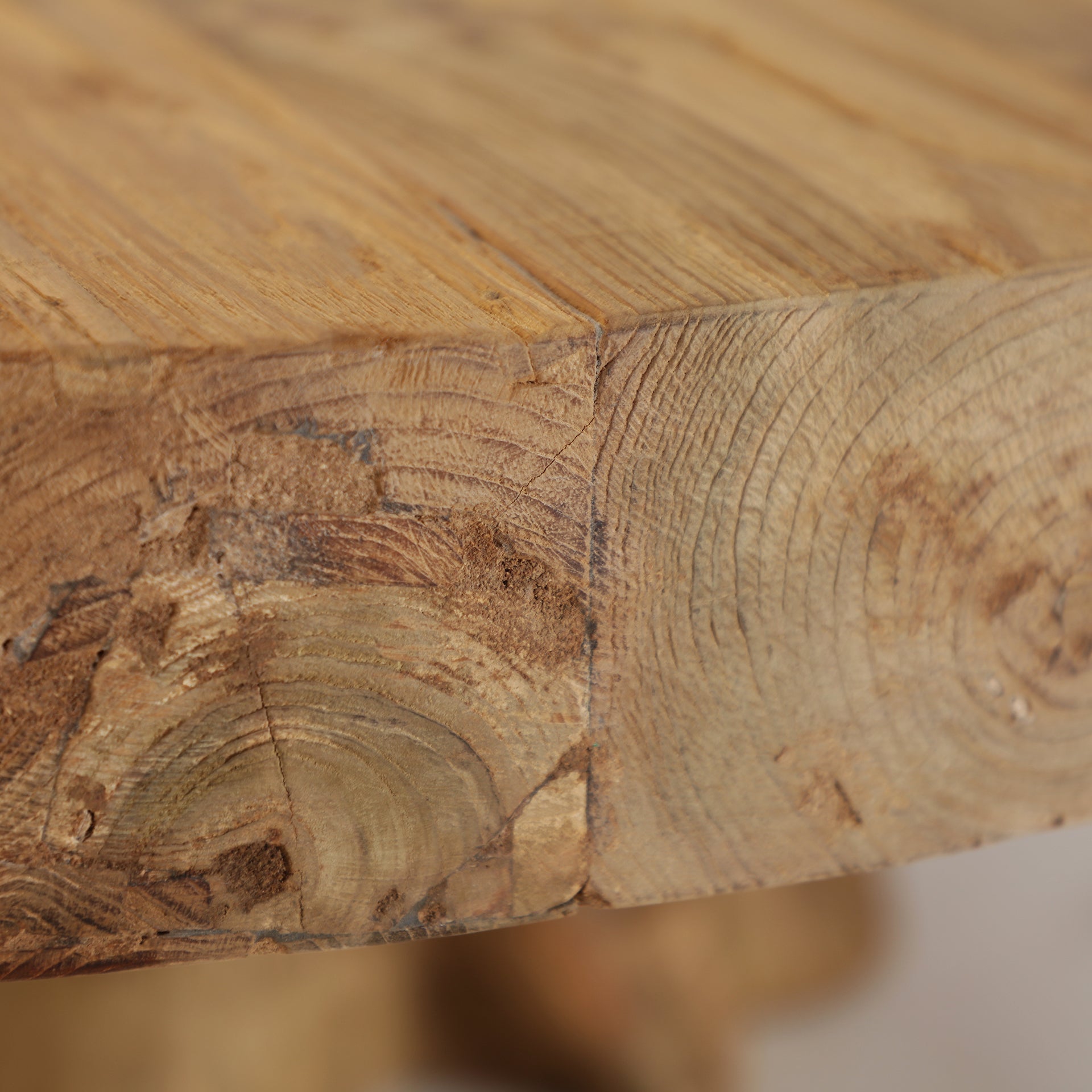 NYSTED COFFEE TABLE